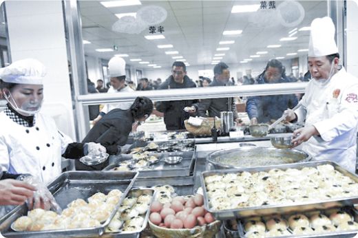 传统食堂-人工打饭结账