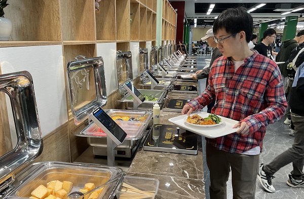 学校食堂如何缓解用餐高峰期的压力? 学校食堂如何缓解用餐高峰期的压力?