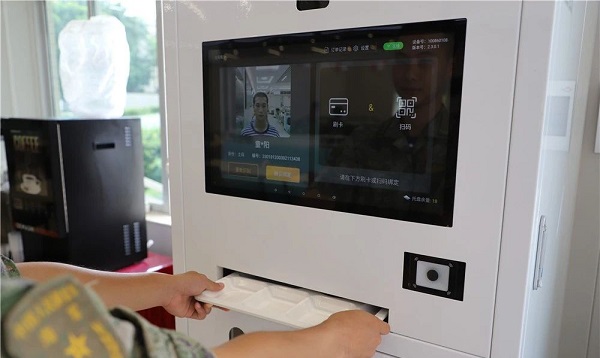 智慧部队食堂托盘机